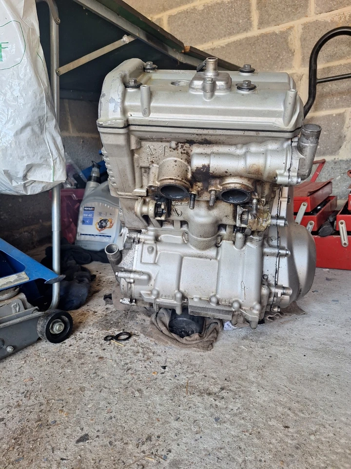 moteur kawasaki ER6-N - Photo 1/4