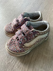 girls leopard vans