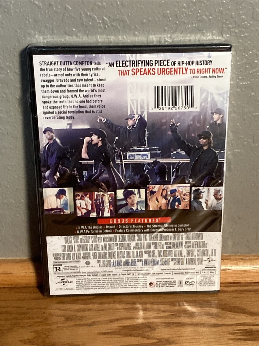 ストレイト・アウト・オブ・コンプトン DVD s-l1200.jpg