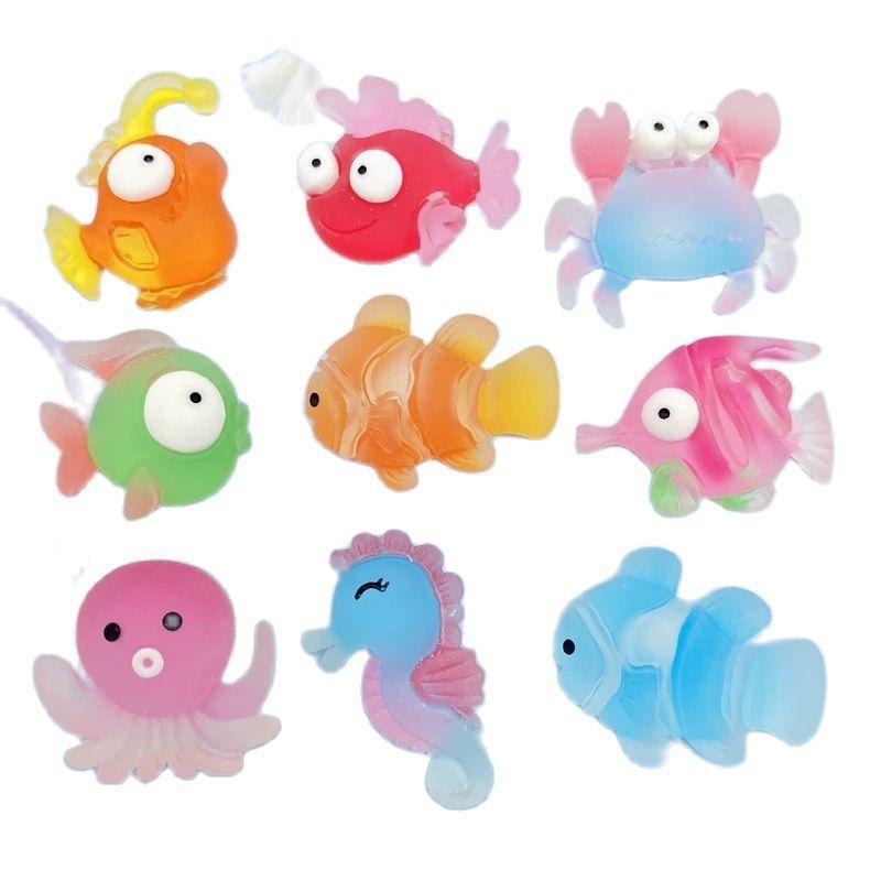 Colorful Modern Plastic Fish Figurines with Free Stand for Decor