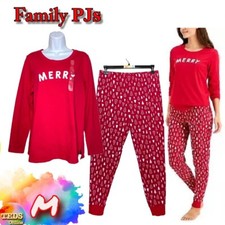 NWT Family Pajamas Matching M Merry Christmas Trees Pajama Set 100156000MS 37