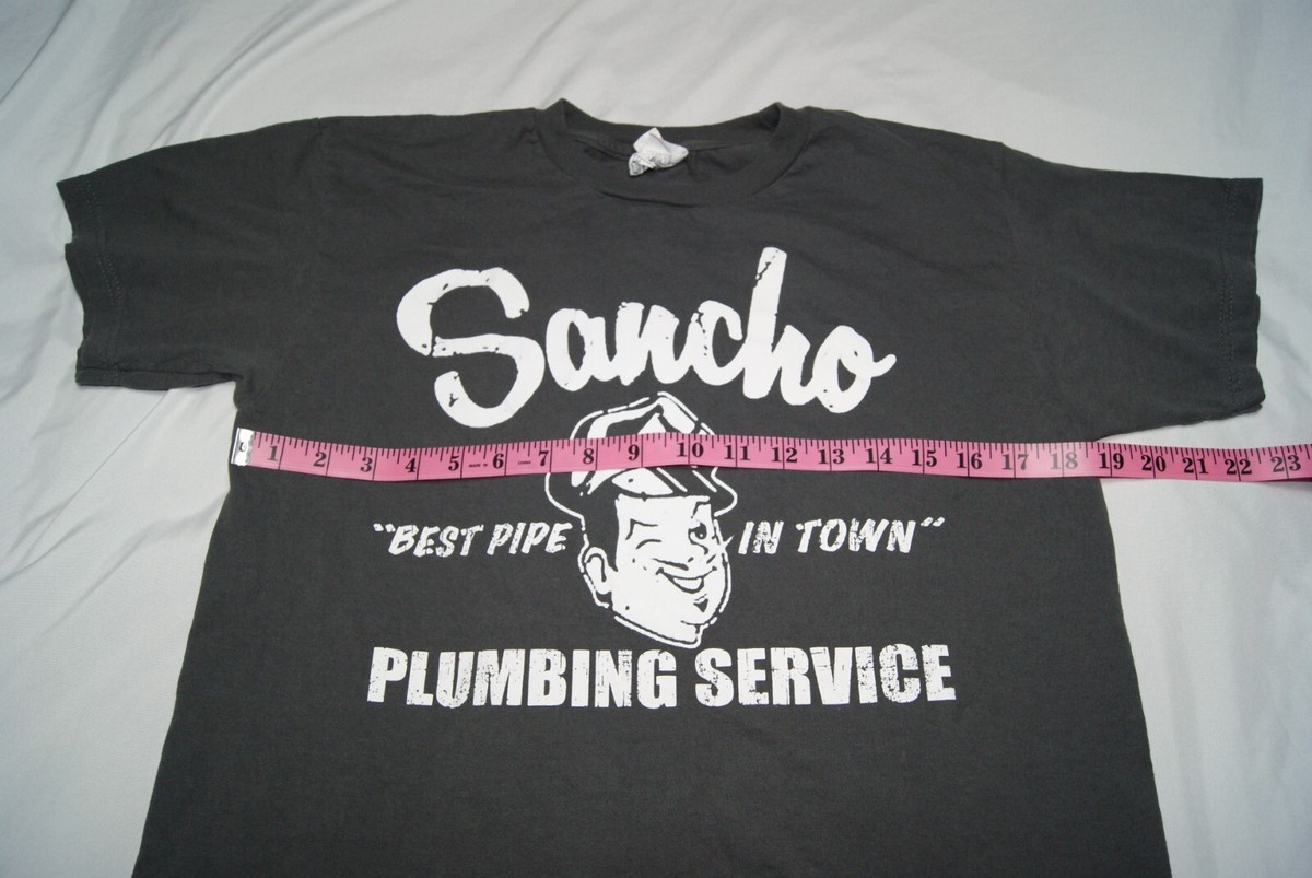Tee-shirt homme Sancho Plumbing Service Best Pipe in Town 1830 Tee-shirt homme Sancho Plumbing Service Best Pipe in Town 1830