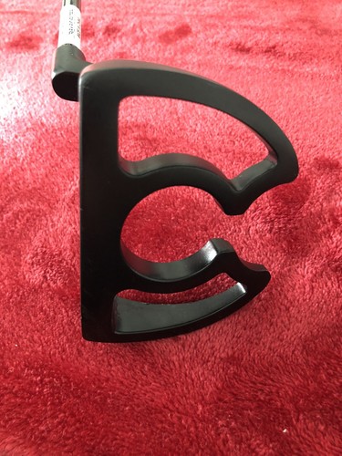 Wilson Ultra Jr. Right Handed 26" Putter Great Condition - Picture 6 of 7