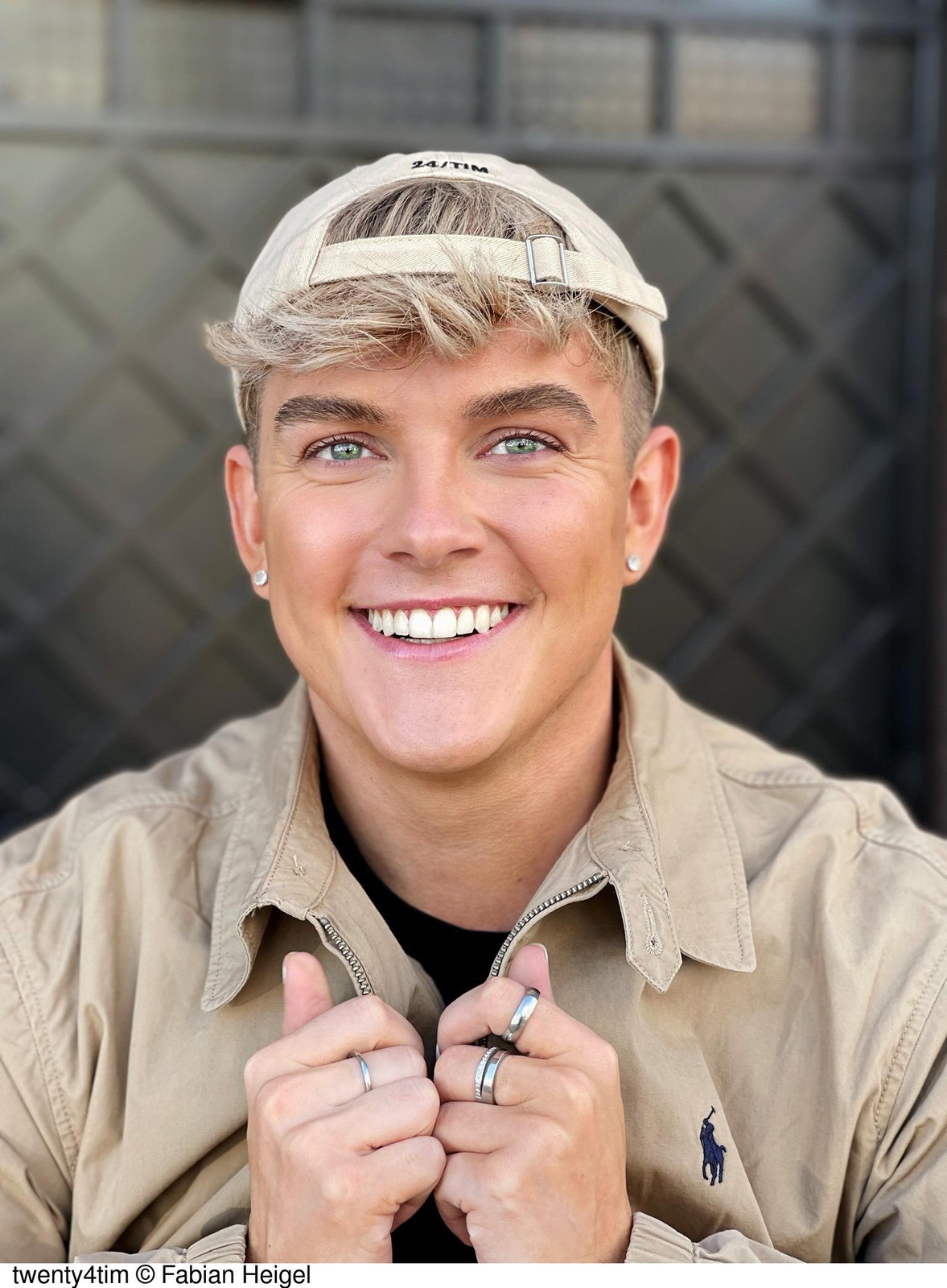 Thumbnail - Ein Eimer Farbe Für Dein Leben | 24/7 Mit Twenty4tim - Diys,