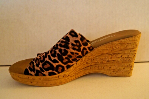 NEW IN BOX ONEX WOMEN'S 10 WEDGE BROWN LEOPARD ELASTIC - SLIP ON $120 - Picture 3 of 5