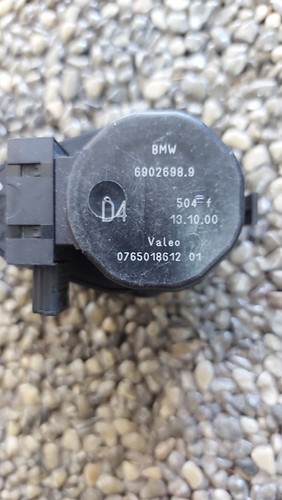 Stellmotor BMW X5 E39 E53 69026989 6902698.9 Valeo 076501861201 0765018612 01