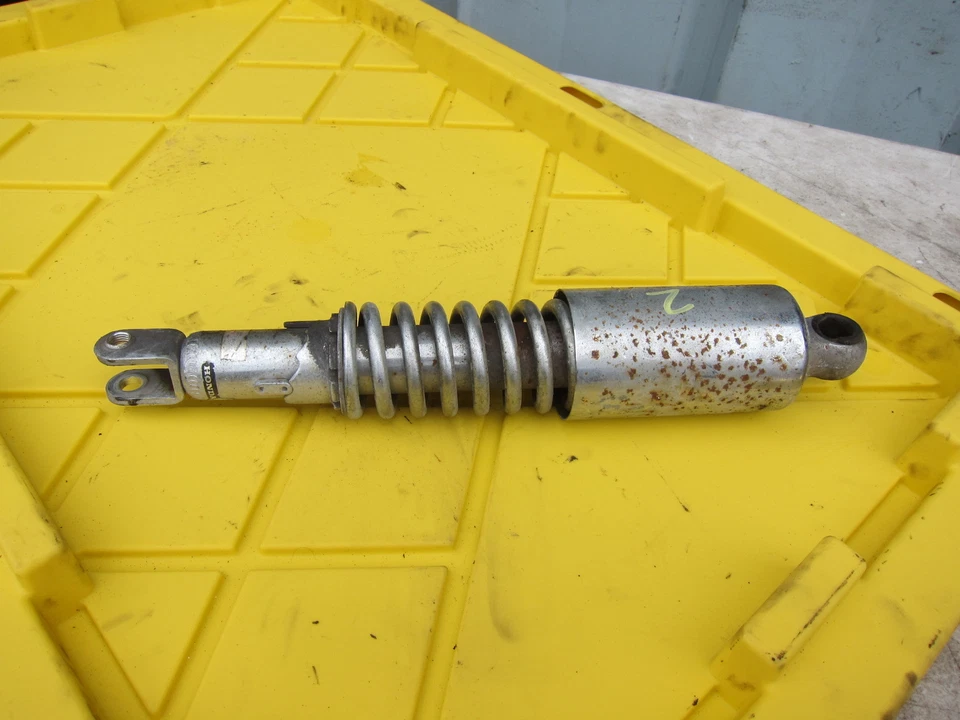 Amortiguador trasero Honda Nighthawk 450 CB450SC 1985 Foto 4 de 4