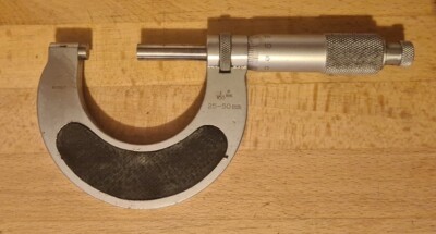  Micrometer Funktionsfähig 25 mm - 50 mm 001