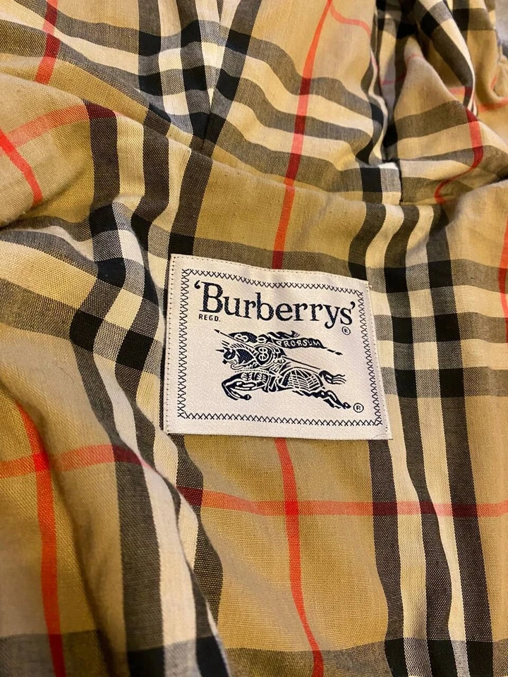 Винтажный Burberry хаки траншея - знаковый британский стиль - Изображение 3 из 4