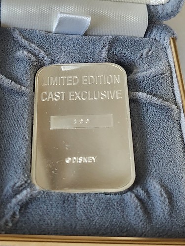 Disney Cast Member Company D 1 Ounce Silver Bar With Mickey, Limited Edition 500 - Picture 4 of 5