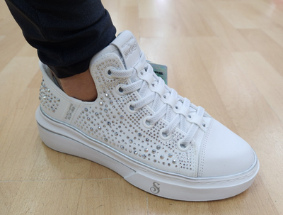 Skechers 186005 White Slip-Ins Snoop Dogg Snoop One Rhine-Stoned