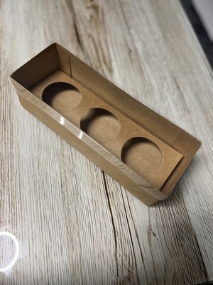 Kraft 3 Loch Cupcake Boxen mit Klarsichtdeckel