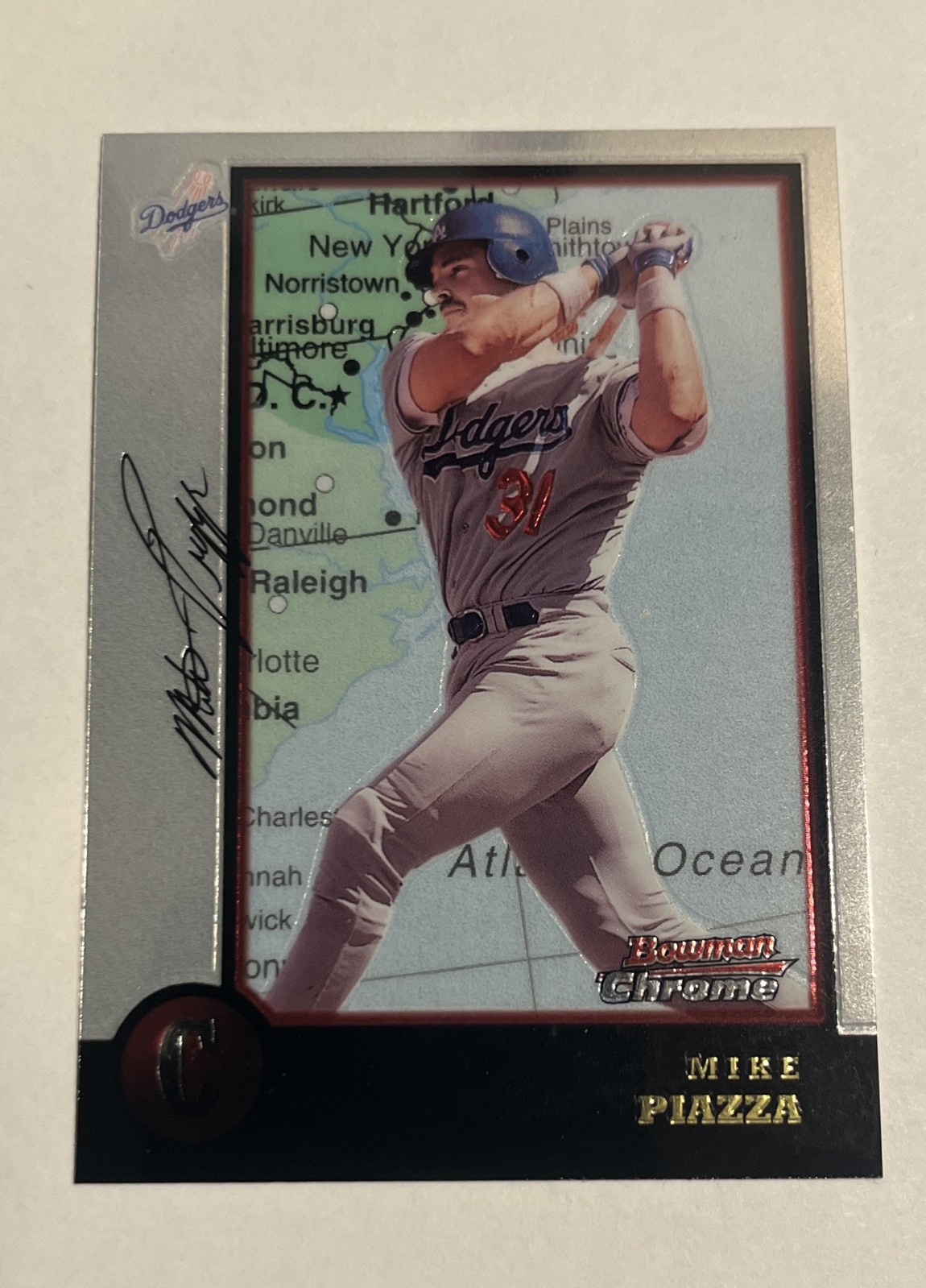 1998 Bowman Chrome - Mike Piazza #18 International