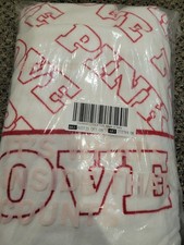 Victoria’s Secret PINK Love Pink Beach Towel - New With Tag