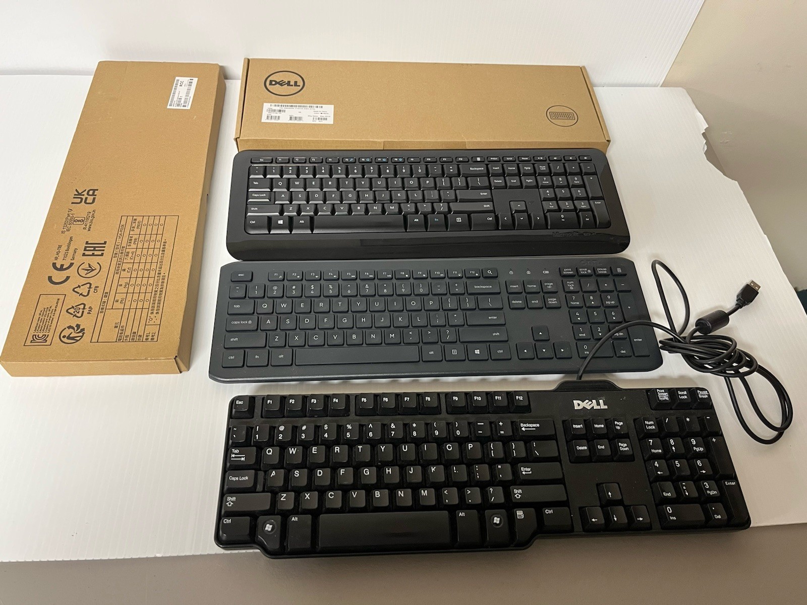 Brand new HP Desktop 320K Slim Wired QWERTY Keyboard - Black + 4 assorted brand