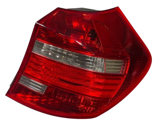 BMW 1er E81 E87 LCI Rücklicht Heckleuchte rechts 7164956