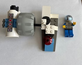Lego Space Life on Mars: 7310 Mono Jet  w/Minifigure - Partial Set