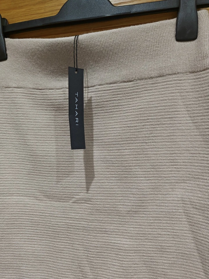 Tahari Knee Length Skirt Size 10 Beige A-Line Cotton Blend stretchy jersey - Image 2 of 4
