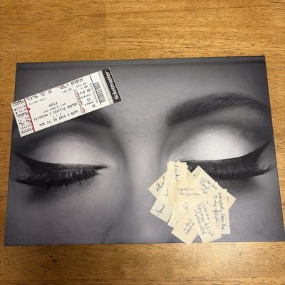 Adele Live 2016 World Tour Program Photo Book  With Ticket and Confetti