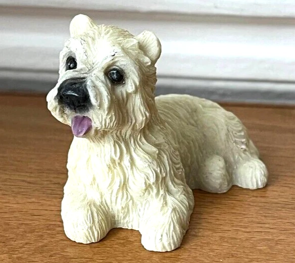 Figurine en résine CHIEN Crème état NEUF 7cm 💮❤️ Adorable - Photo 1/4