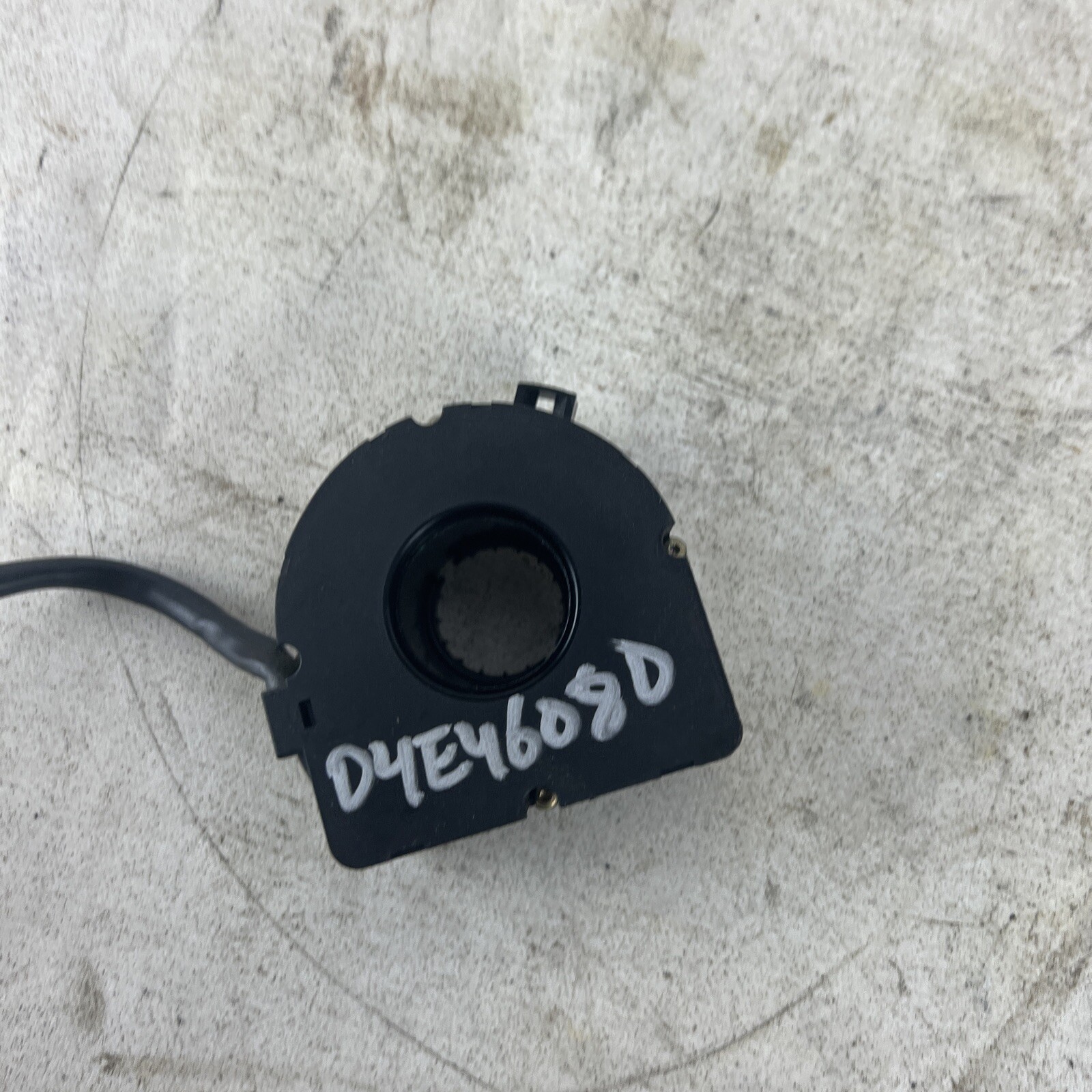 STEERING COLUMN ANGLE SENSOR 6760232 BMW E39 540 530 525 E46 M3 330 325