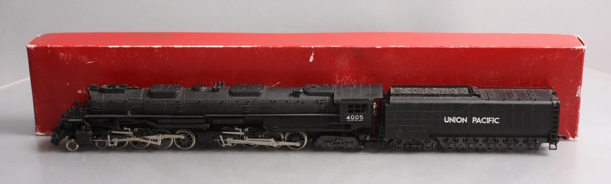 Rivarossi 1254 HO Union Pacific 4-8-8-4 Big Boy Steam Locomotive