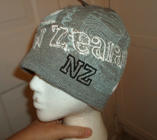 Pro KIWI New Zealand Beanie Hat Gray 