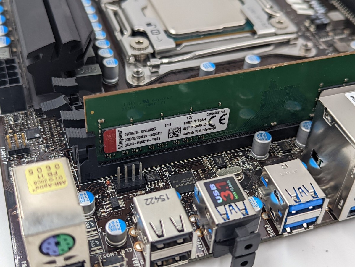 MSI X99S SLI Plus w/ Intel i7 5820K & G.Skill DDR4-2132 Ram 32GB