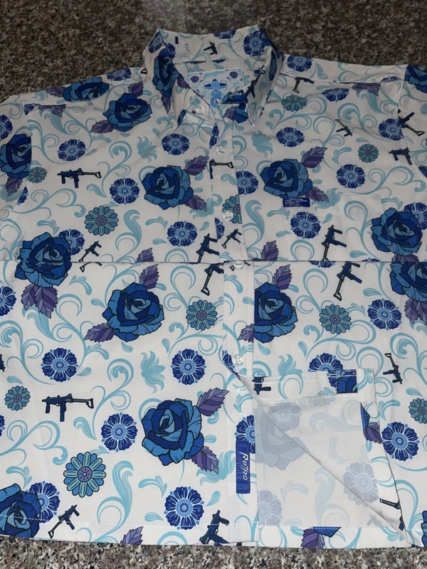 Retro Rifle Fiesta Men's Short Sleeve Button Up Shirt Size Large