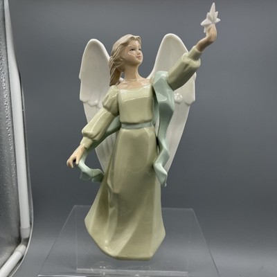 Vintage Hallmark Grace Christmas Angel Figurine Aurora Holding Star  8.25 