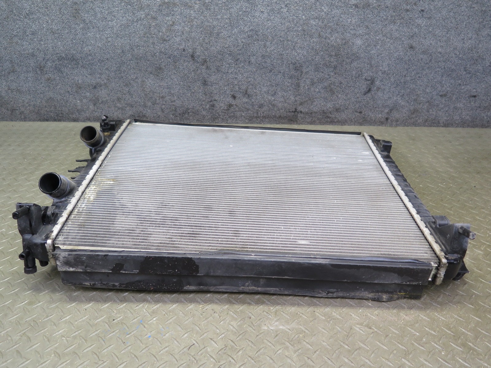 Maserati Ghibli 2014-2020 Radiator