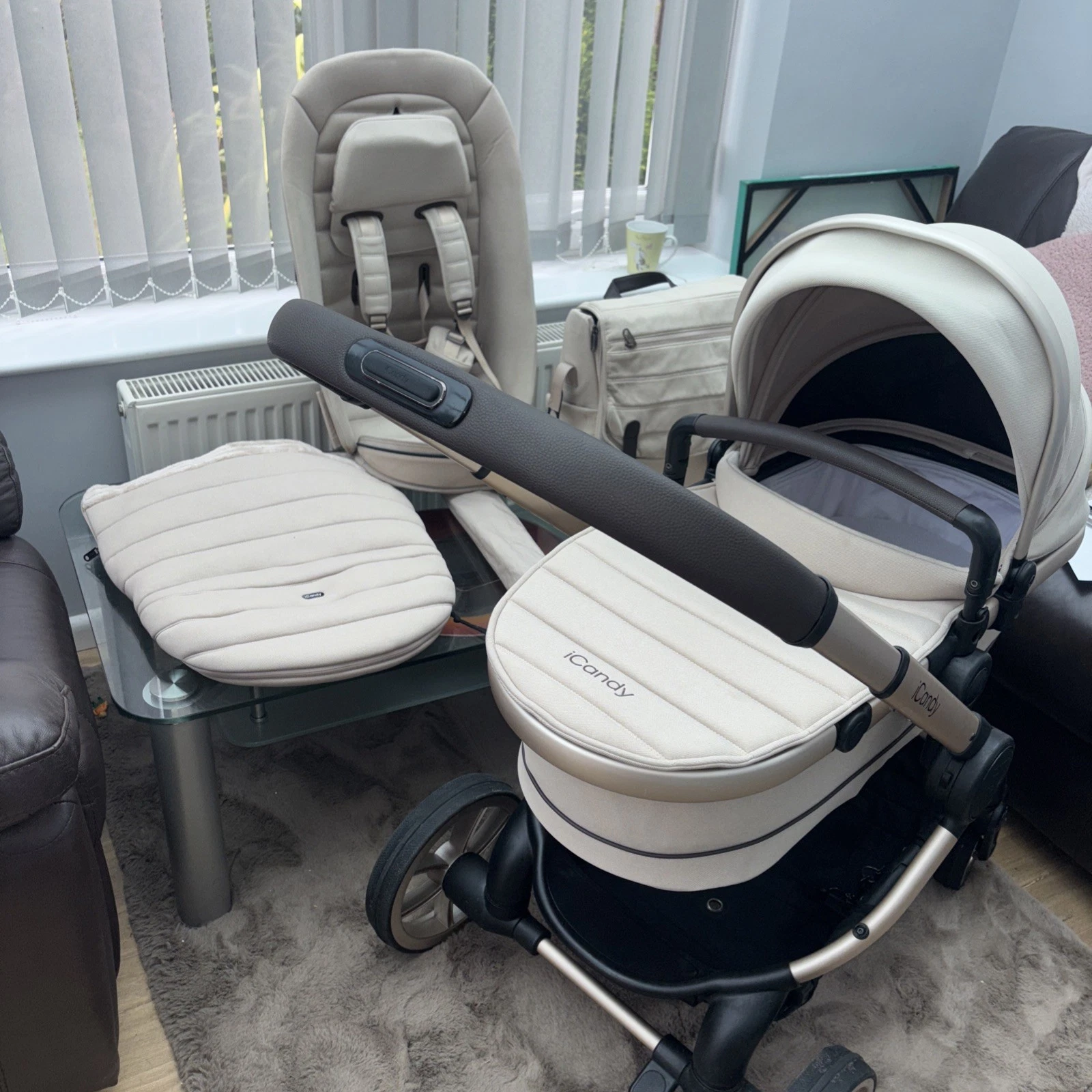 iCandy Peach 7 Biscotti Edition Pushchair & Carrycot with Accessories.