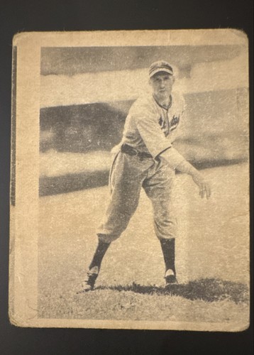 Jim Tobin #9 1939 Play Ball card