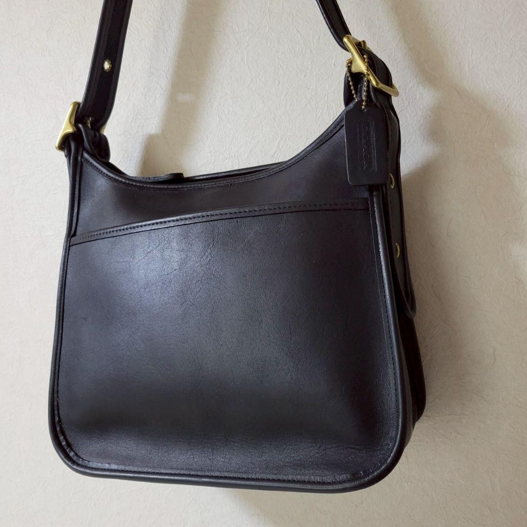 Vintage Coach Legacy Zip Shoulder Bag in Black Leather 9966