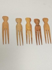 3-Tail Afro Detangling Parting Cutting Comb (ILARUN) - Wooden Comb