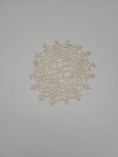 Lot of 10 VTG Crochet Lace Embroidered Linens Table Scarves Dollie Flowers - Picture 14 of 19