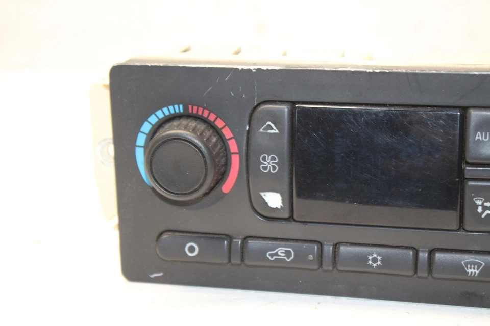 2003-2007 HUMMER H2 AC CLIMATE CONTROL MODULE SWITCH PANEL OEM - Image 4 of 4