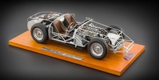CMC 1/18 Maserati 300S 1956 Rolling Chassis Maserati 300S Rolling Chassis M109