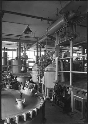 Hoffmann-LaRoche Inc., Nutley, New Jersey. Building no. 34, two kettles