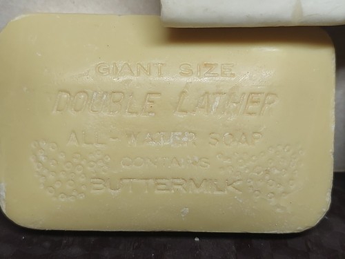 Three Vintage Bars Of Soap Unwrapped Swan And Double Lather50s 60s - Picture 3 of 3