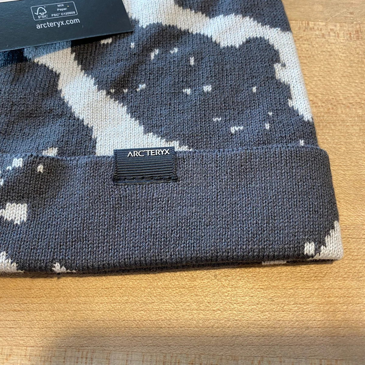 Arcteryx Lightweight Grotto Toque - New With Tags - Graphite / Solitude