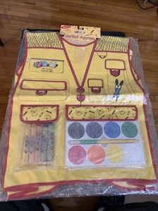 New Vintage Rare Kids Paint Apron Crayons Paints FAO Schwarz Fun-At-Art Sealed