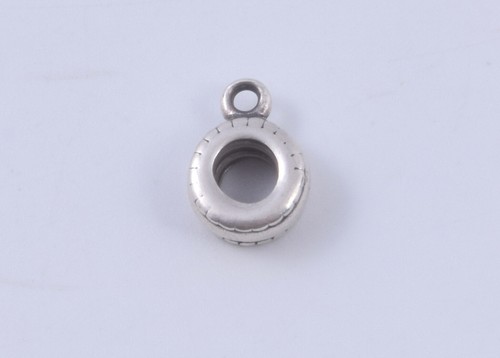 PANDORA Sterling Silver Small O Pendant 