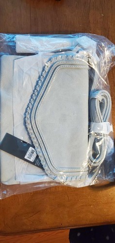 NEW Violet Ray NYC Grey Crossbody Purse Everyday Tassel Faux Leather Bag w/ Tags - Picture 2 of 3