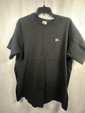 Nike T-Shirt Men  s Large Black Small Logo Swoosh Short Sleeve Crew Neck