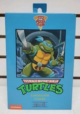 NECA Teenage Mutant Ninja Turtles  Pizza Club  Leonardo Leads Figure  Box Damage