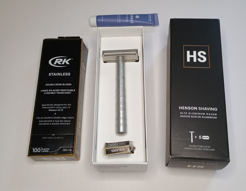 Henson Shaving Razor
