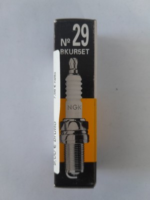 NGK Zündkerze V-Line 29 6342 BKUR5ET für Mercedes W168 W202 VW Golf 3 T4