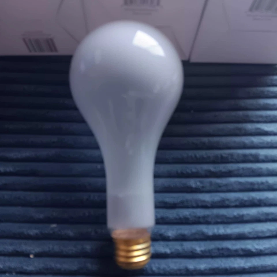 3 PACK Prism 300w PS25 ps25fr300 Frost Commercial light bulb Commercial 5000 hrs - Image 2 of 4