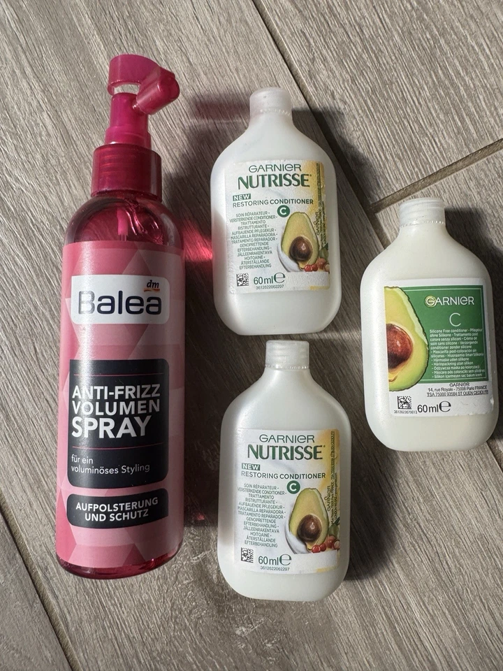 Kosmetik Haar Set - Anti Frizz Spray von Balea + 3x Conditioner von Garnier